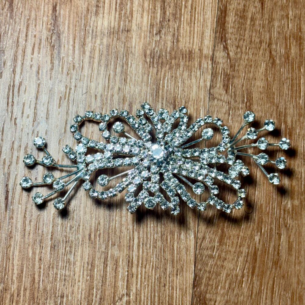 Vintage Rhinestone Spray Brooch Silver Tone